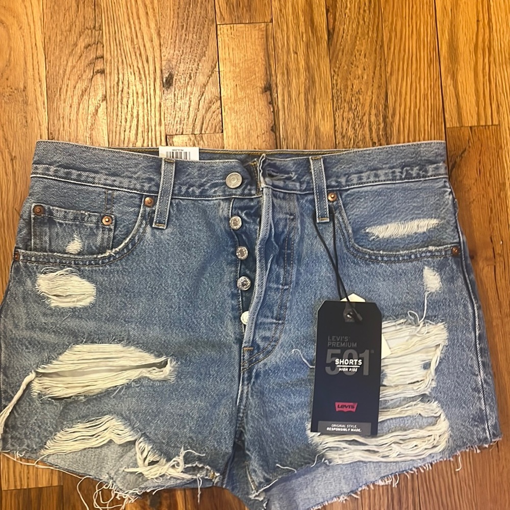 Levi’s 501 distressed shorts..Size 29
